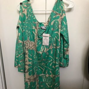 Manuhealli dress brand new never worn..